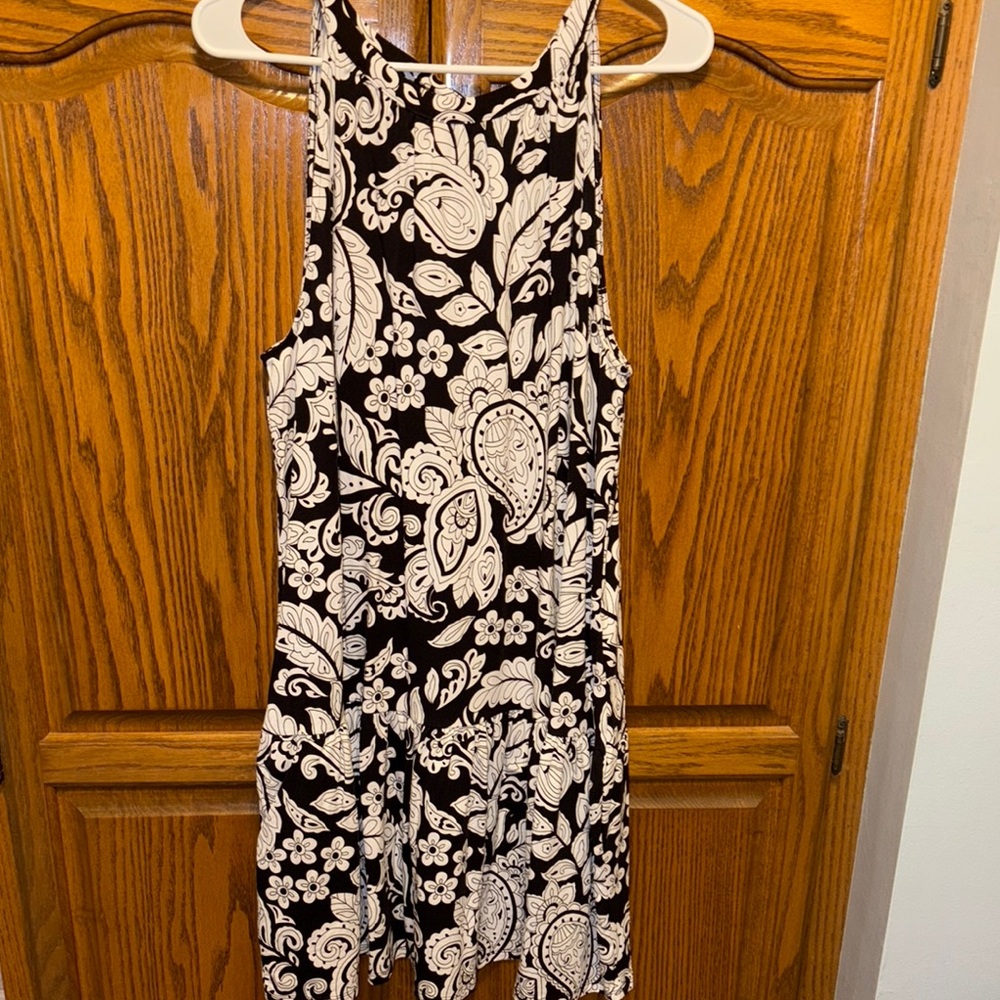 LOFT Black and White Floral Dress